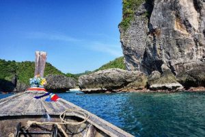 How to visit Phi Phi Island